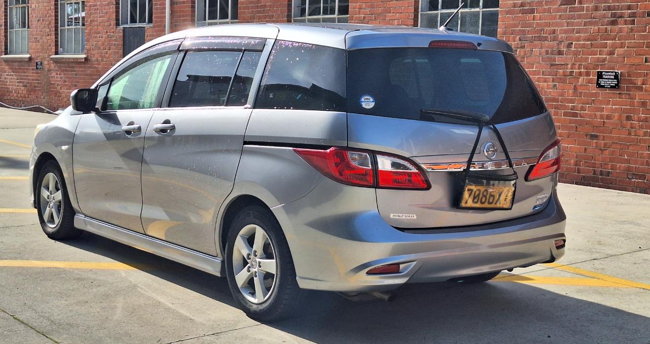 2012 Nissan LAFESTA