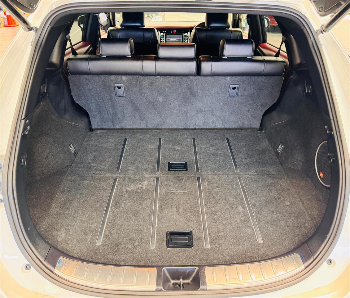 2014 Toyota Harrier