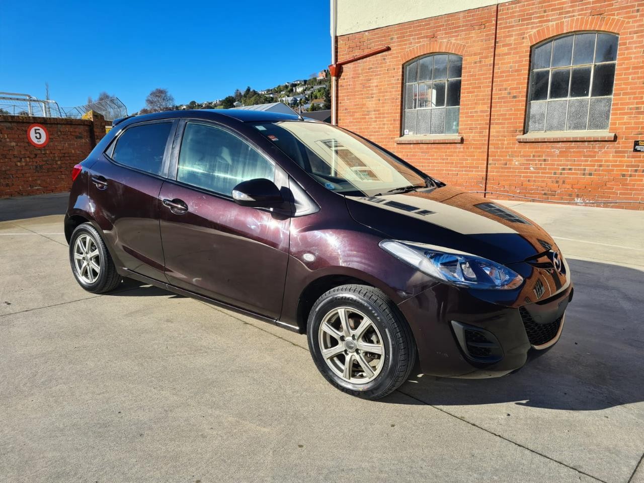 2012 Mazda DEMIO