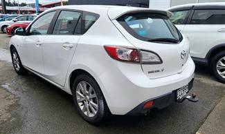 2009 Mazda Mazda3 - Thumbnail